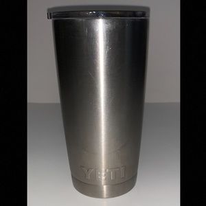 YETI Rambler 20oz Tumbler